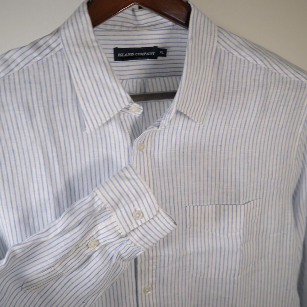 Island Company $149. Mens XL 100% Linen Long Sleeve Button Down Shirt Blue White